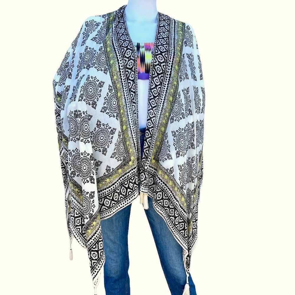 Vince Camuto Ruana Tassel Cover Up Dark Gray & Citron Yellow Block Print O/S